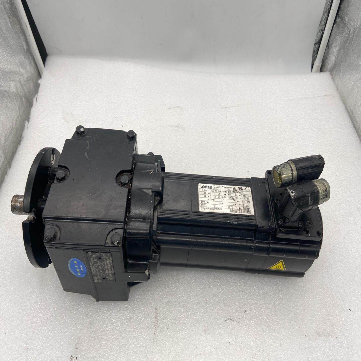 Lenze伦茨伺服电机MCS 09H41-RS0B0-Z0D{天意设备}