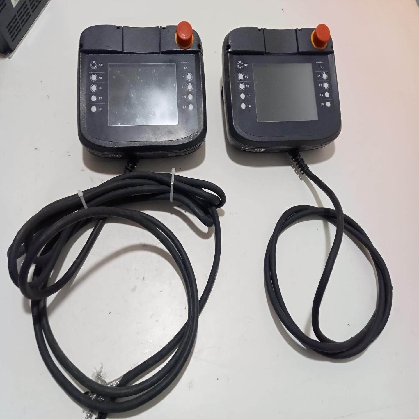 基恩士KEYENCE人机界面示教器 VT3-Q5H 两个成{天意设备}