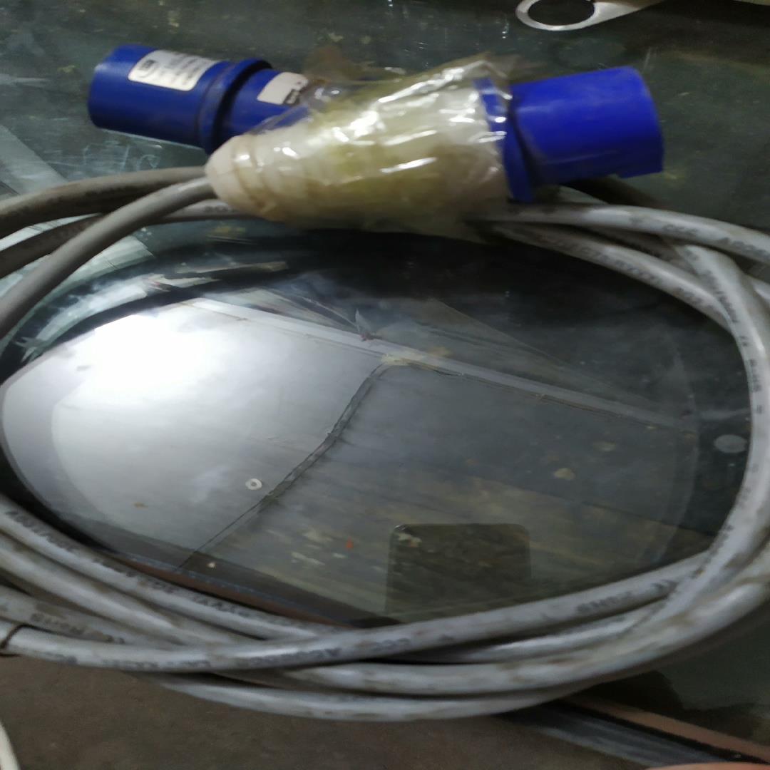 两个3芯16A插头加LAPPKABEL3G25线缆5米左{天意设备}