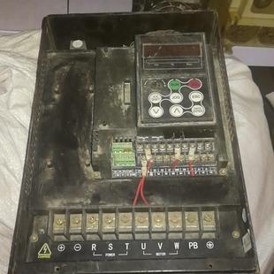 正弦变频器11kw少个盖板便宜处理{天意设备}