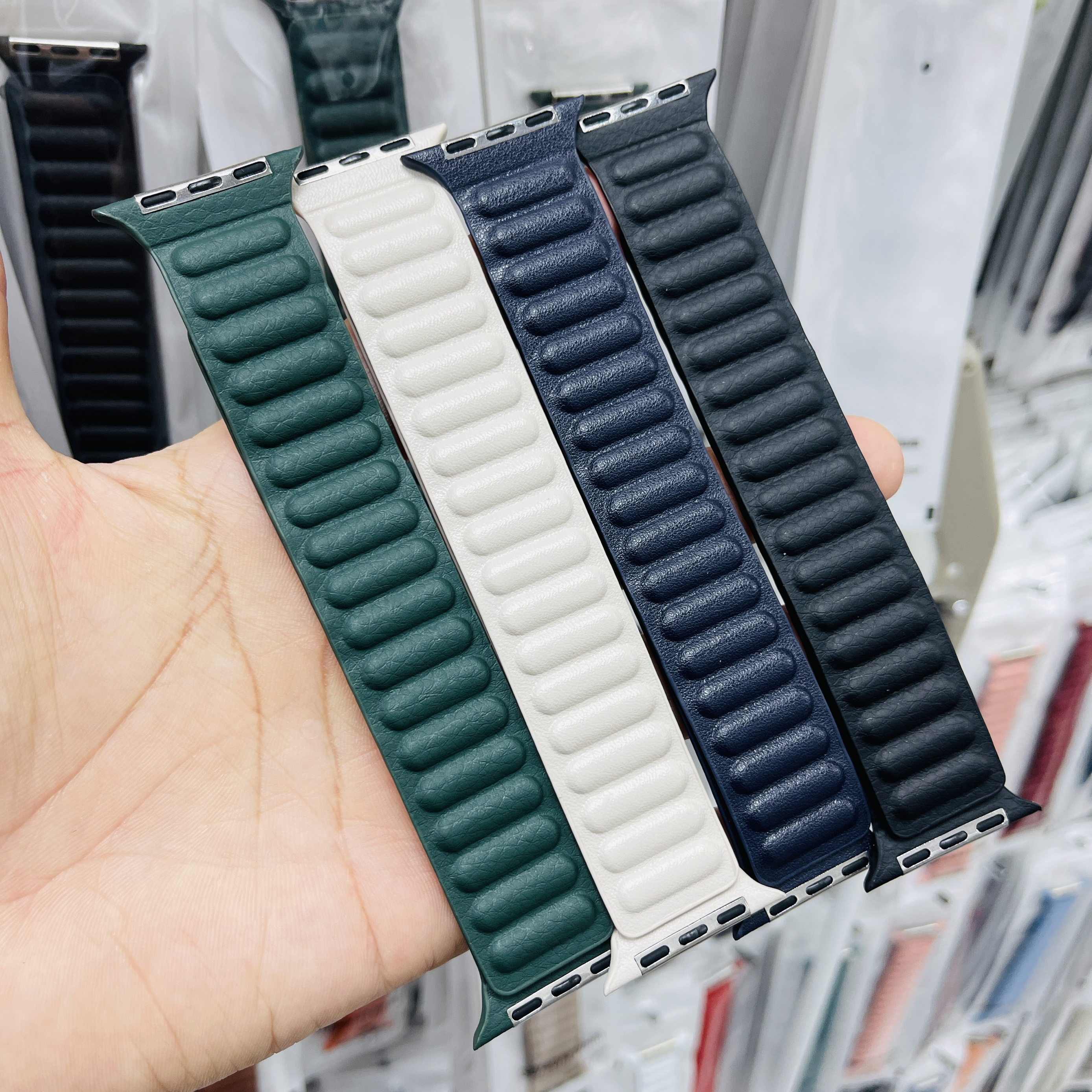 【华强北优选】适用iwatch9手表带s10s8e腕带ultra真皮质磁吸42mm