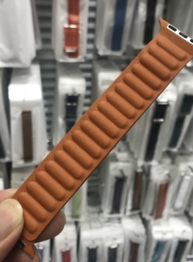 【华强北优选】适用applewatch7手表带s8s7s6e腕带真皮质磁吸45mm