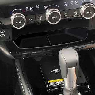 适用25款本田HRV缤智VEZEL中控储物盒垫防磕碰异响防水防尘垫