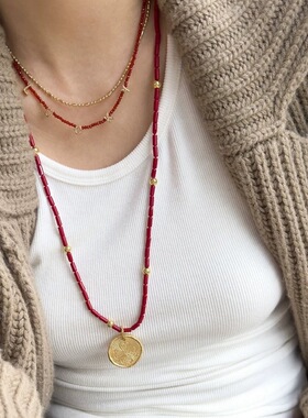 气质幸运草钱币红玛瑙项链