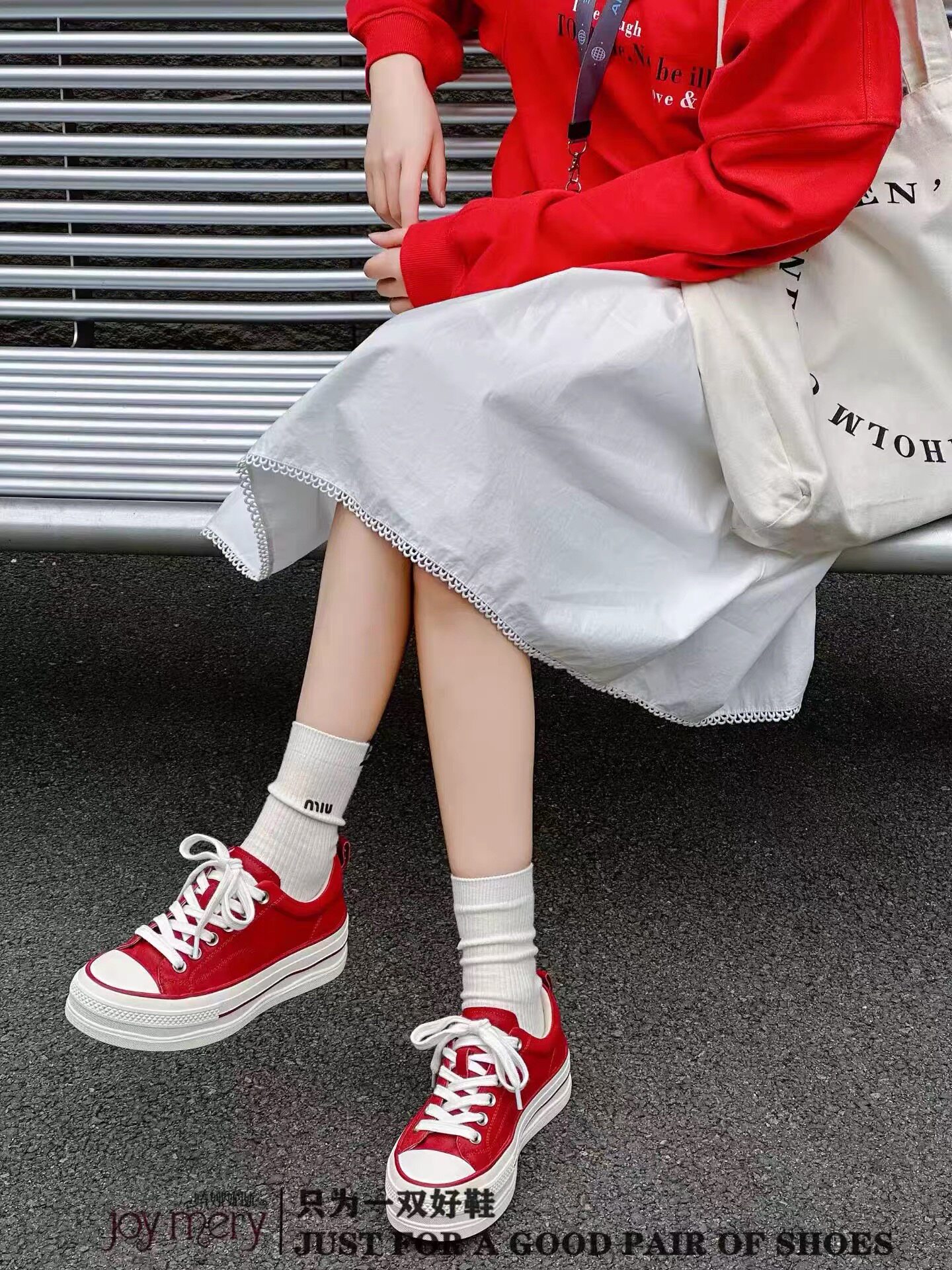 专柜正品娇娅媚妮2026新款牛皮红色厚底增高板鞋女透气百搭小白鞋