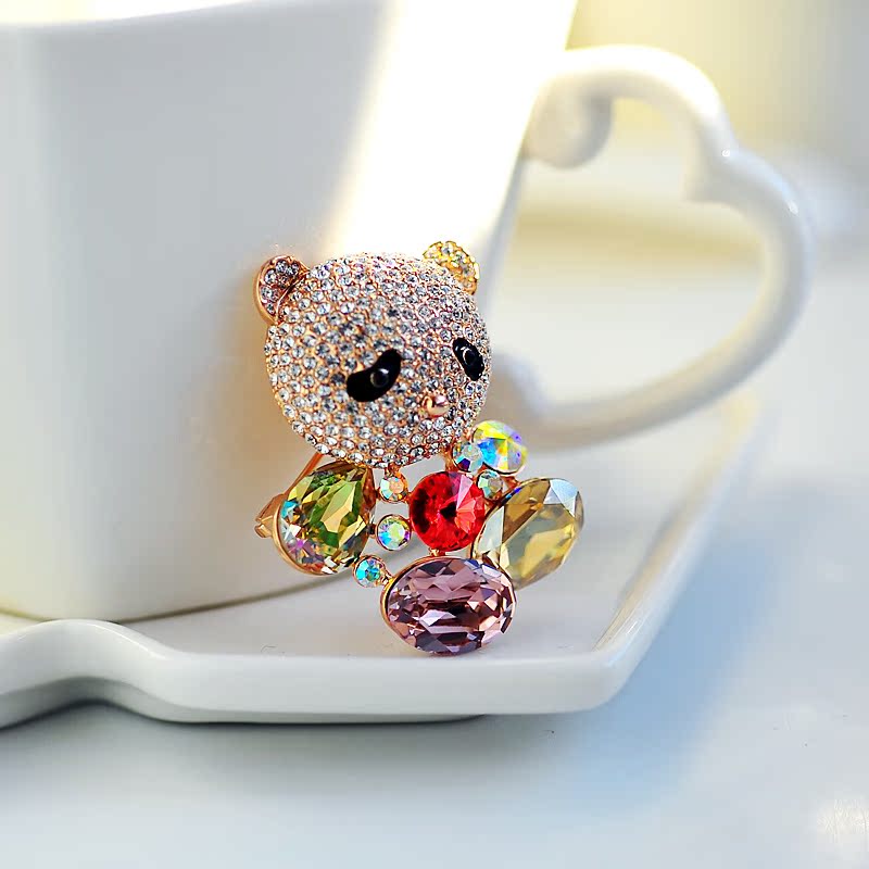 Broche femme en cristal autrichien - Ref 1187776 Image 4