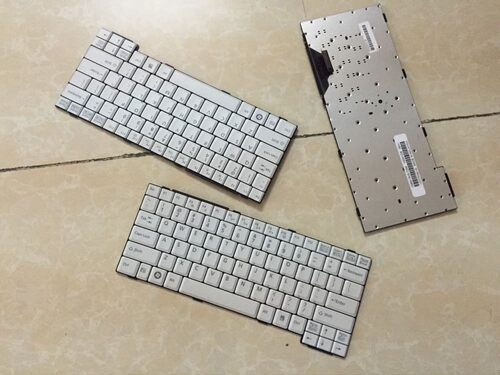 富士通 S6410 S6510 S6420 S6520 S7110 S7111 S8245 S8250 键盘