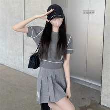 炸街短袖女t恤短款夏季宽松简约显瘦深灰色设计感小众半袖上衣潮
