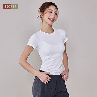 DCW˶٤Ůܲѵ½ᱡT60.03Ԫ