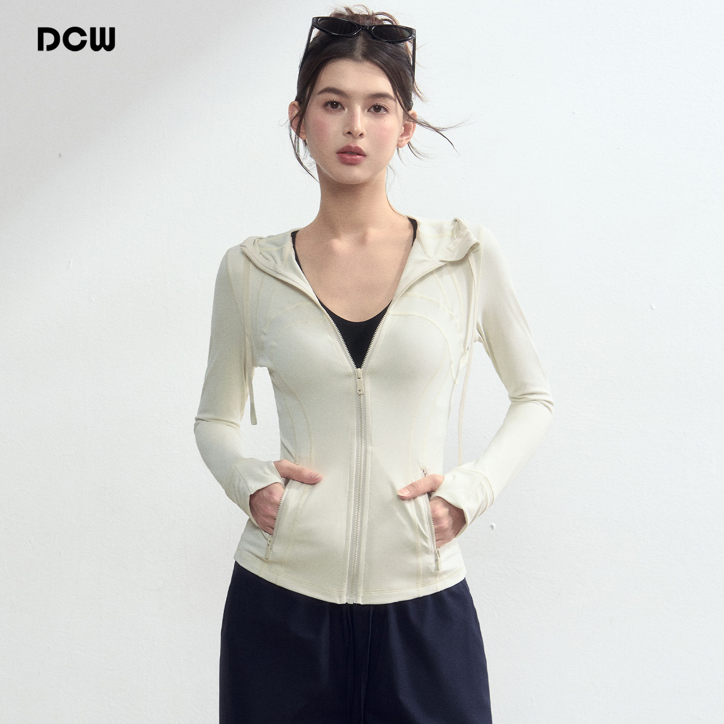 dcw裸感修身显瘦健身瑜伽外套女