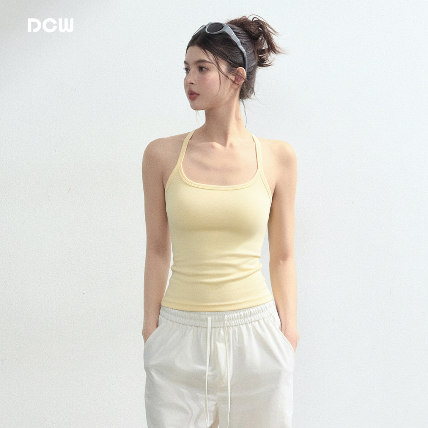 DCW带胸垫运动背心女外穿显瘦工字跑步上衣美背瑜伽无袖吊带