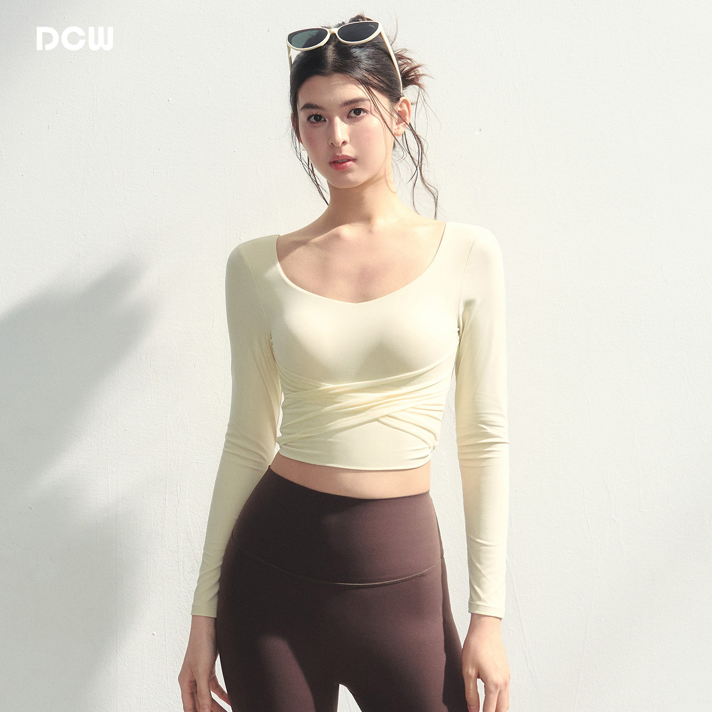 dcw带胸垫免穿内衣身瑜伽服长袖