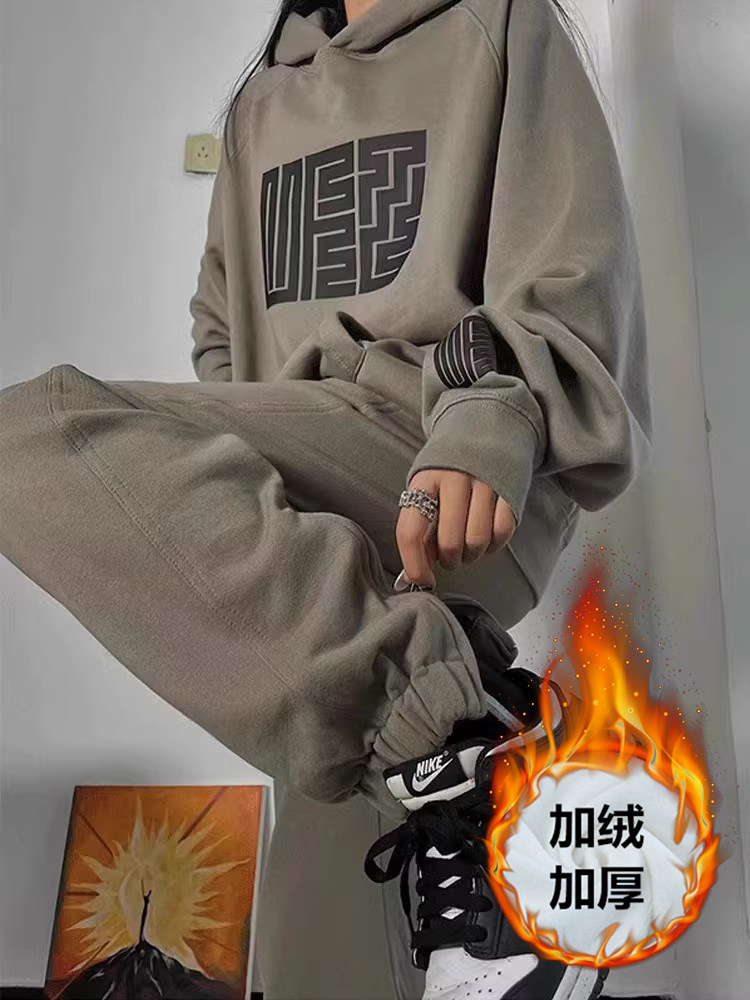 가을과 겨울 여성을 위한 게으른 스타일 운동복 정장 플러스 벨벳과 두꺼운 학생 느슨한 패션 스웨트 캐주얼 투피스 러닝 세트