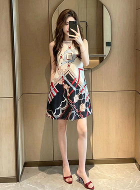 韩系轻熟设计感洋装女士2026夏季新款时尚休闲收腰显瘦气质裙子