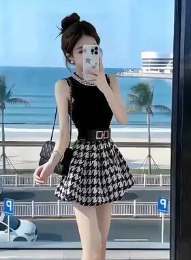 无袖轻奢气质高级感洋装2026年夏季新款夏装赫本风短裙裙子女装
