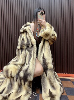 “罗马时代”在逃公主獭兔毛皮草外套女翻领长款时尚皮毛一体大衣