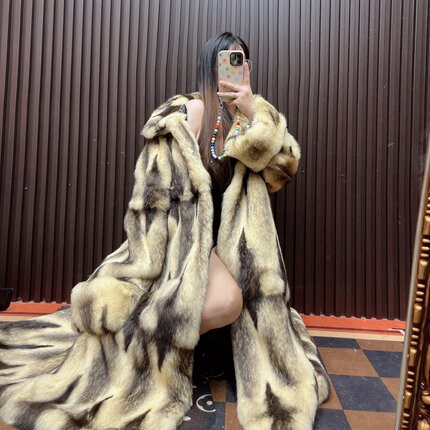 “罗马时代”在逃公主獭兔毛皮草外套女翻领长款时尚皮毛一体大衣