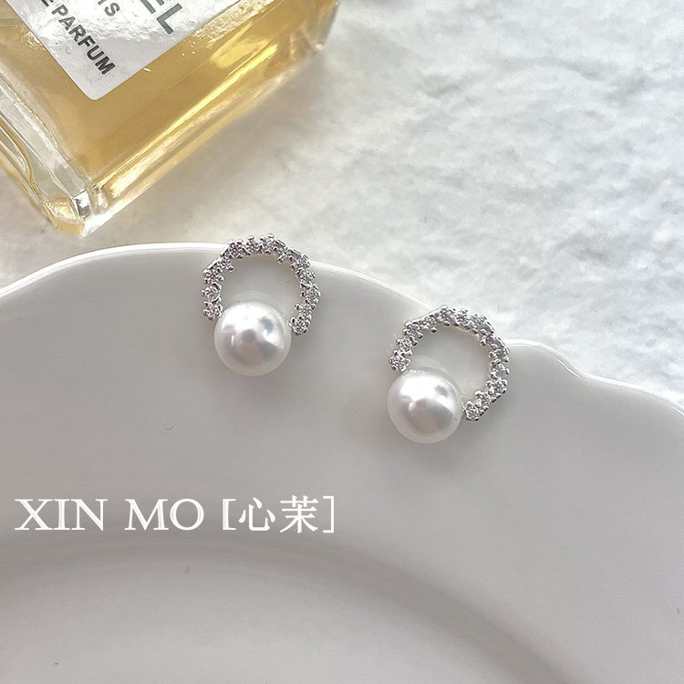 《花簇》乔妹同款珍珠耳钉 通勤耳钉