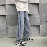 蓝色