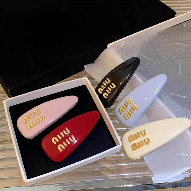 高皮质字母BB夹网红侧边刘海夹百搭顶夹ins风MinMin甜酷发夹发饰,饰品/流行首饰/时尚饰品新,发饰,淘宝优惠券,粉丝福利购,淘宝优惠卷