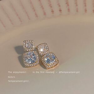 微镶锆石~高级感925银针镀14K日韩简约方形几何耳钉耳饰爆闪耳环