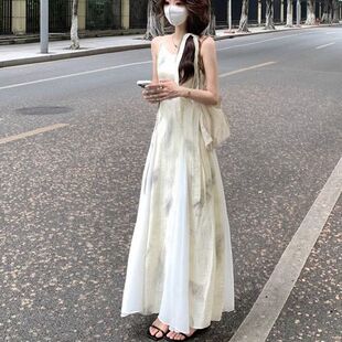 今年新款 收腰显瘦大摆裙A字长裙 复古风水墨印花吊带连衣裙女夏季