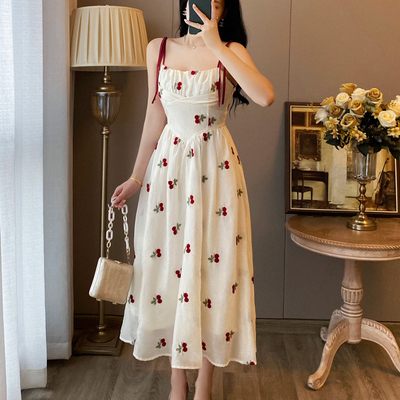 大码法式碎花吊带连衣裙春夏女装