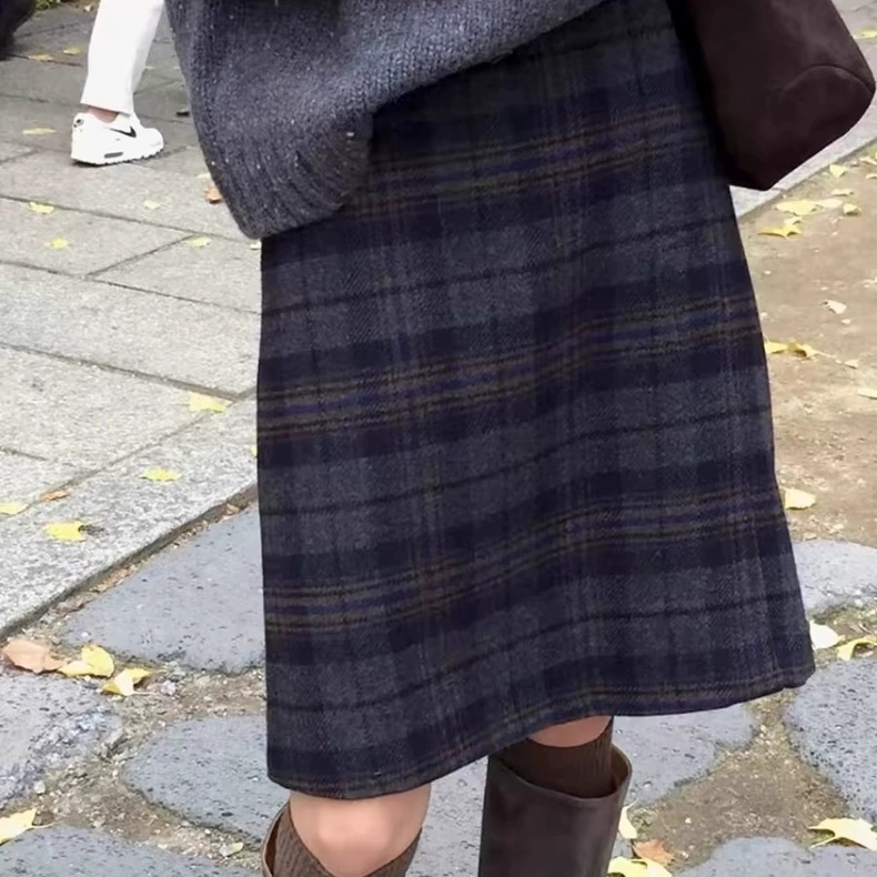 高腰格子半身裙大码显瘦包臀