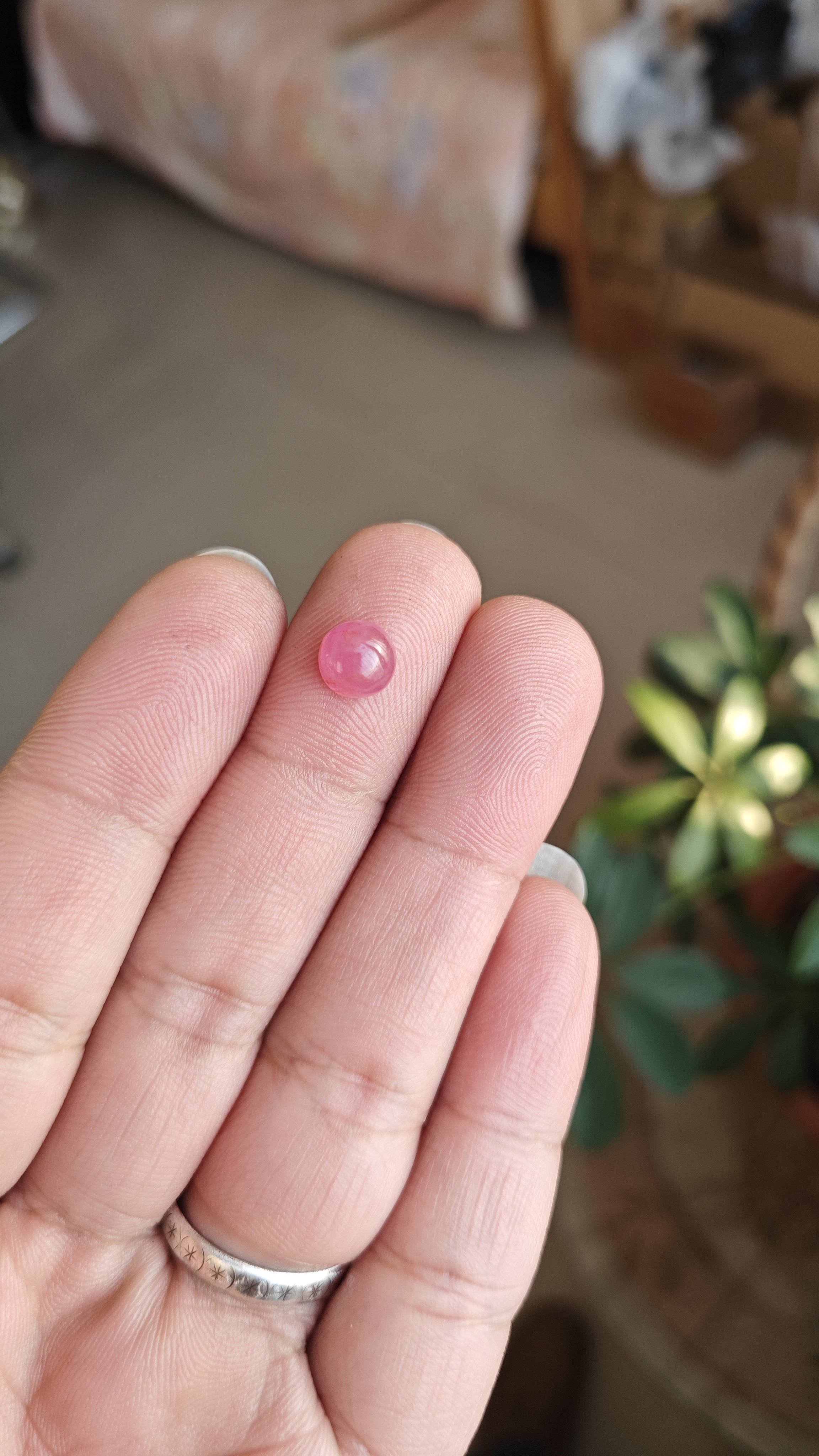 无烧天然南非红宝石裸石戒面圆形7mm 素面蛋面约2.1ct桃花粉色