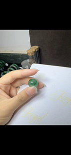 天然独龙玉冰飘花飘花珠子16mm