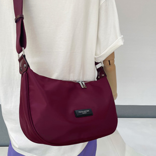 防水牛津布饺子包包女2026新款大容量高级感单肩斜挎包男女同款