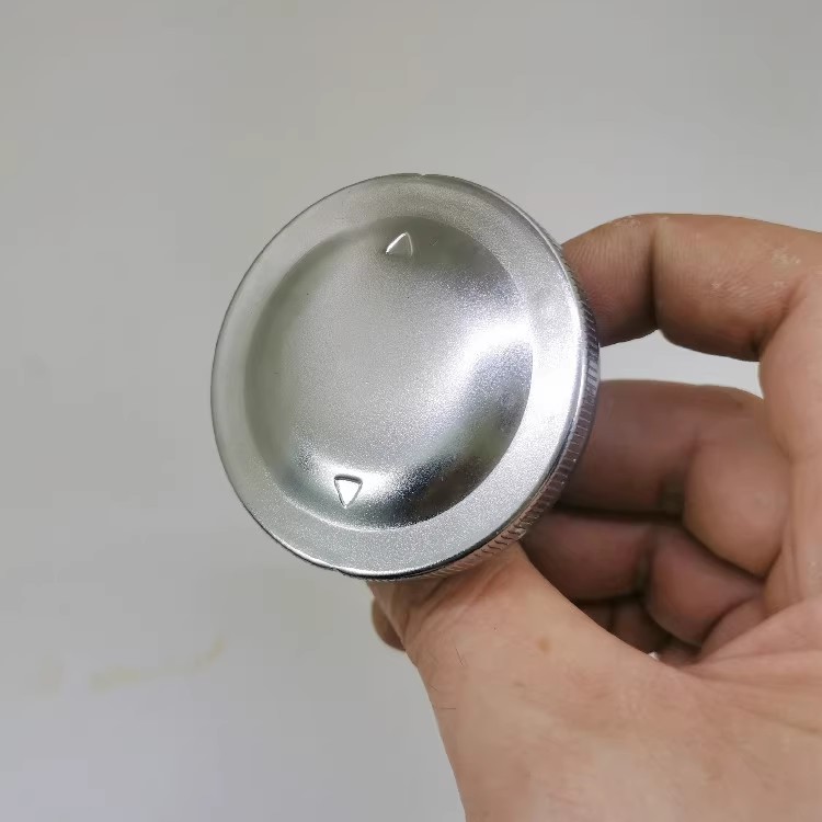 弯梁车摩托车100/110油箱盖