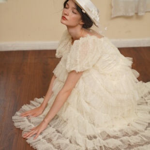 脸儿艺 手工立体盘花蝴蝶 修身长款蛋糕裙 公主轻婚纱短袖连衣裙