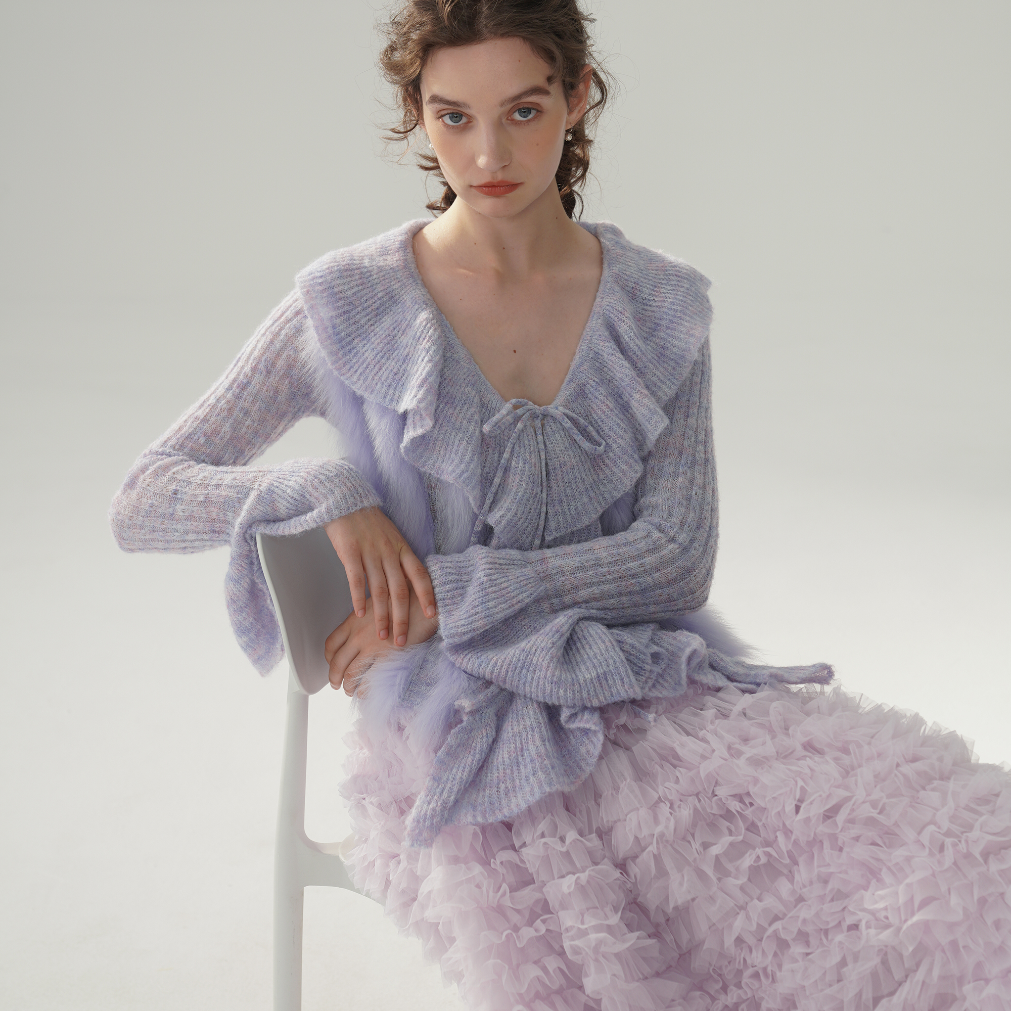 脸儿艺 狐狸毛皮草 V领翻领荷叶 喇叭袖 淡雅紫色 羊毛毛衣