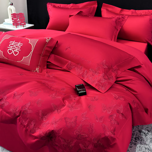 200支长绒棉大红婚庆四件套