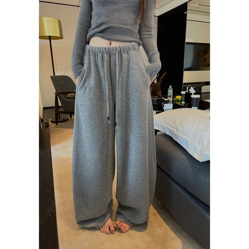 Here yaya shop 店主力推芝士奶盖桑蚕丝绵羊毛松弛淡然慵懒懒裤