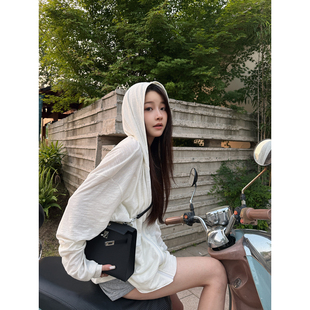 私服自留進(jìn)口棉紗重工成衣水洗防曬長袖 Here yaya shop 連帽衛(wèi)衣