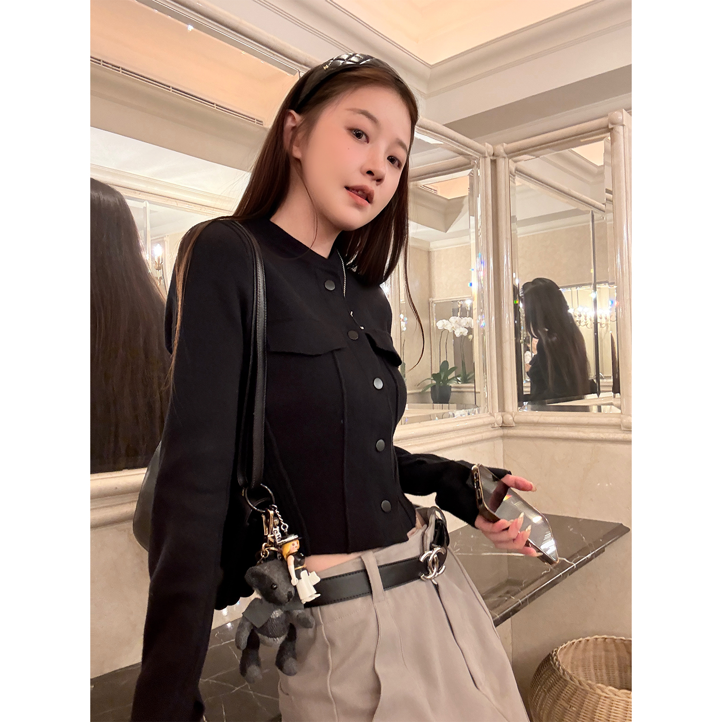 Here yaya shop 10.20 精致大女主超重工厚实设计师款老钱毛衣