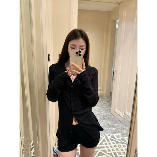 Here yaya shop 高智感穿搭剪裁精致纸片人翻领天丝羊毛防晒长袖t
