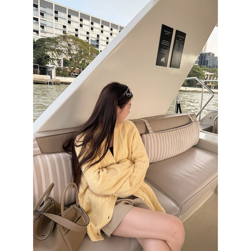 Here yaya shop 3.3黄油吐司淡淡的慵懒感软糯麻花开衫可机洗工艺