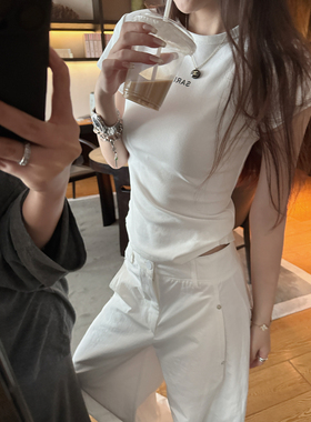 Here yaya shop 按头安利修容正肩t高弹修身简约字母白色小t恤女