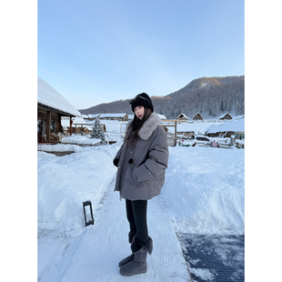 阿勒泰雪季 shop 温暖羊毛毛领不臃肿90白鸭绒羽绒服 yaya Here