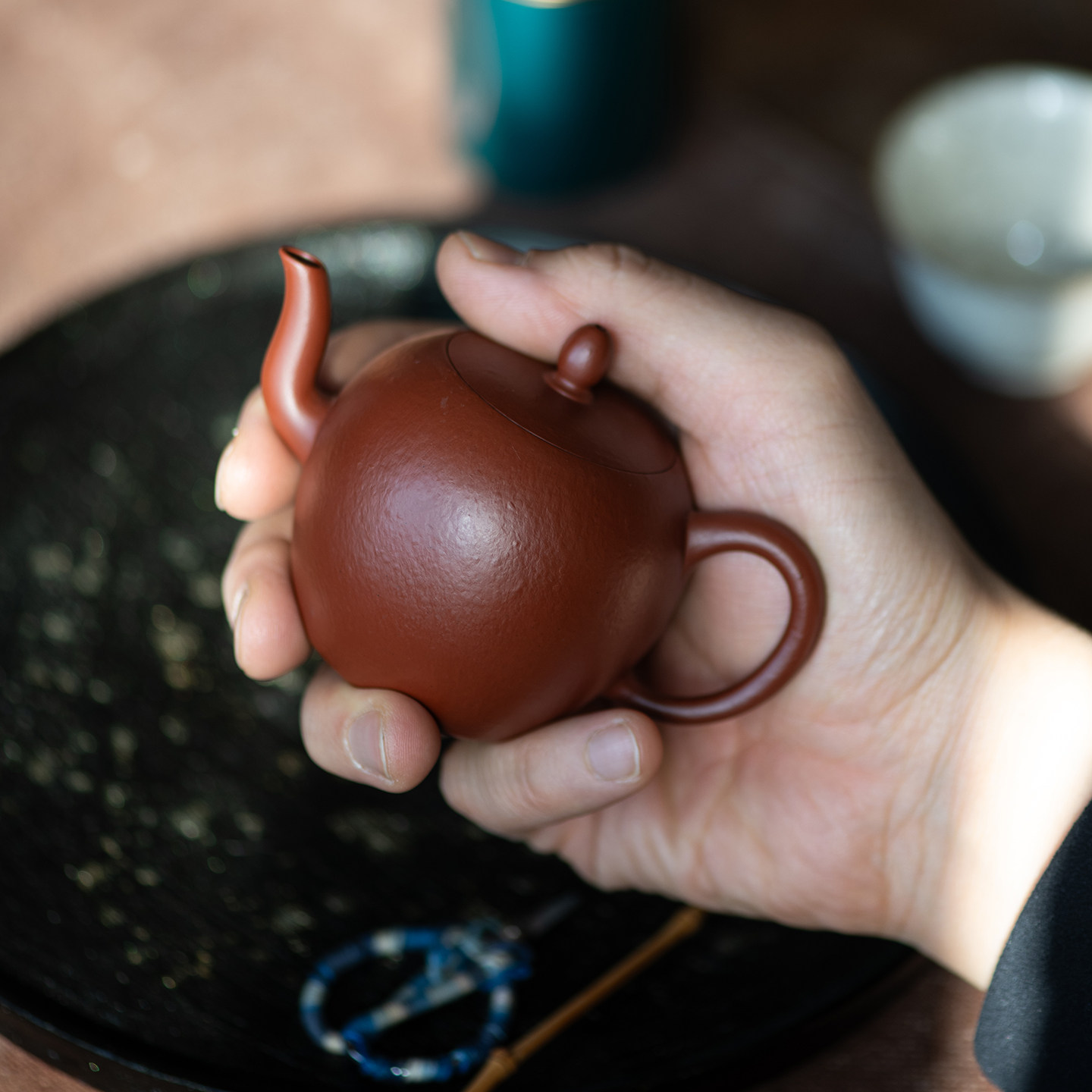 精品宜兴紫砂壶纯手工小煤窑大红袍梨皮朱泥  吴澄 美人肩 120cc