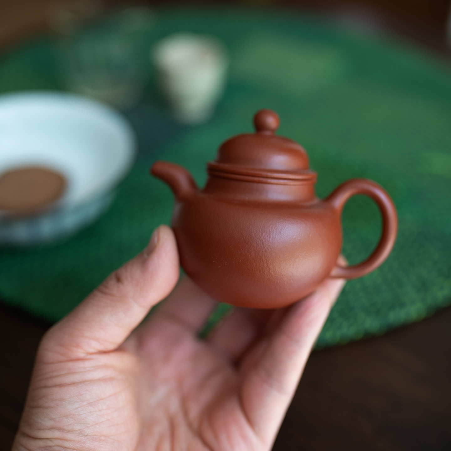 正宗宜兴紫砂壶 原矿 朱泥掇球壶 小容量 家用 可爱 100CC 文人壶