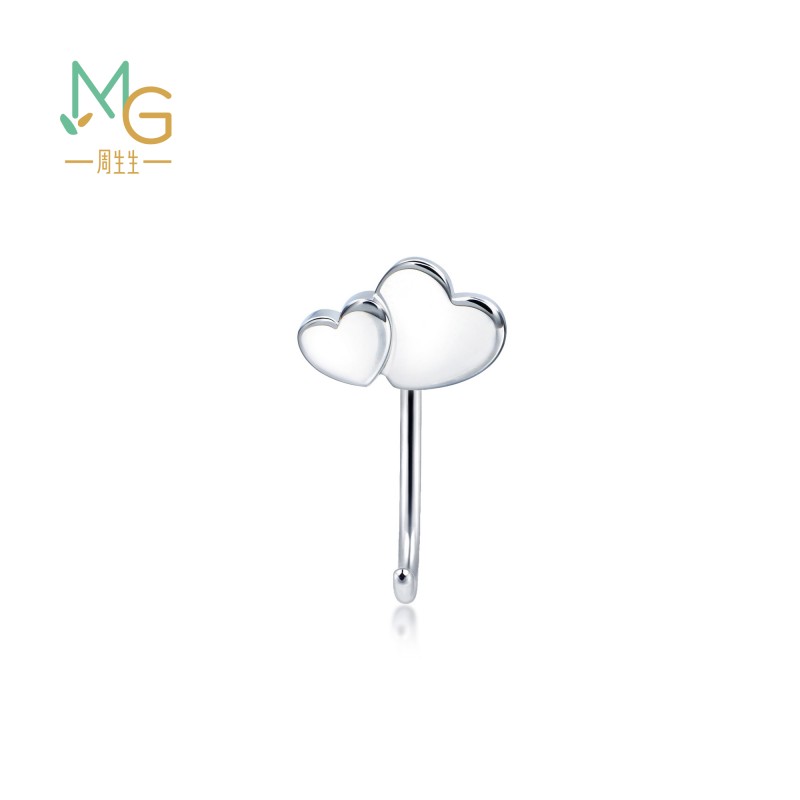 周生生铂金耳玩心形单只耳钩