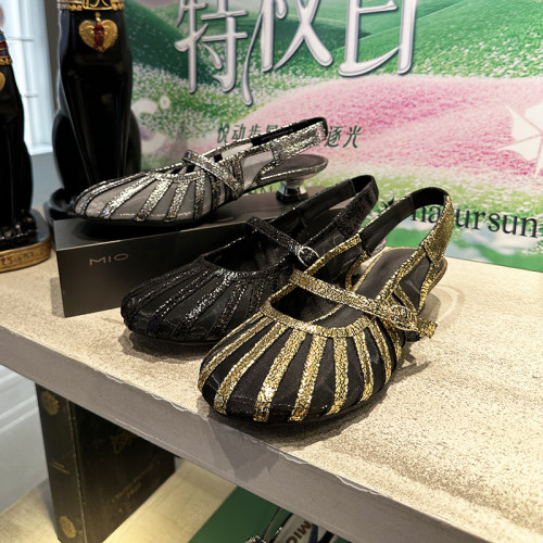 米奥商场同款正品时装凉鞋