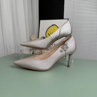 千百度女鞋高跟鞋2025新款尖头细跟精致高级感爆款显瘦A25411165