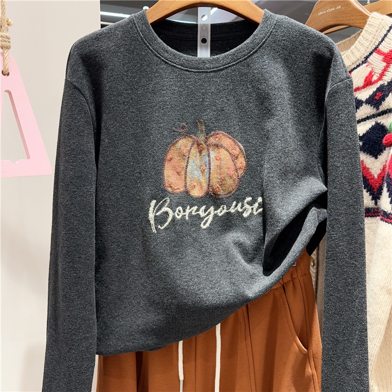 刺绣印花南瓜圆领长袖磨毛T恤女