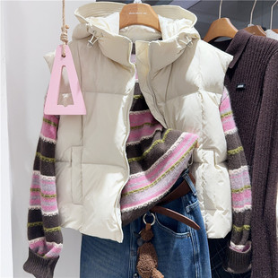 拉链连帽双口袋白鸭绒马夹女6965 新款 欧洲站实体同款 2025秋冬季