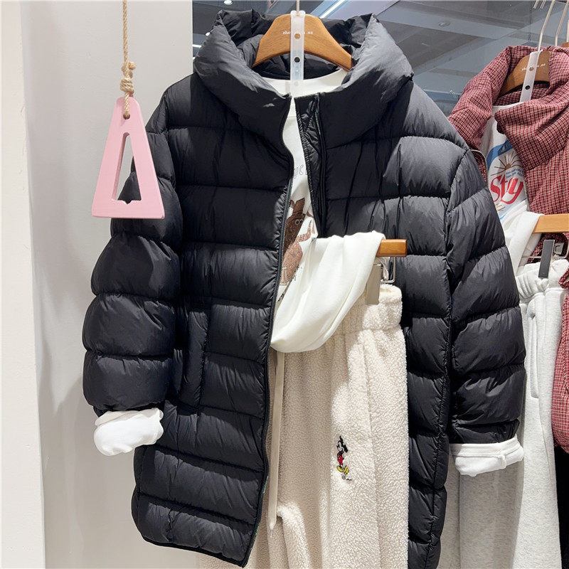 拉链连帽白鹅绒排骨羽绒服女